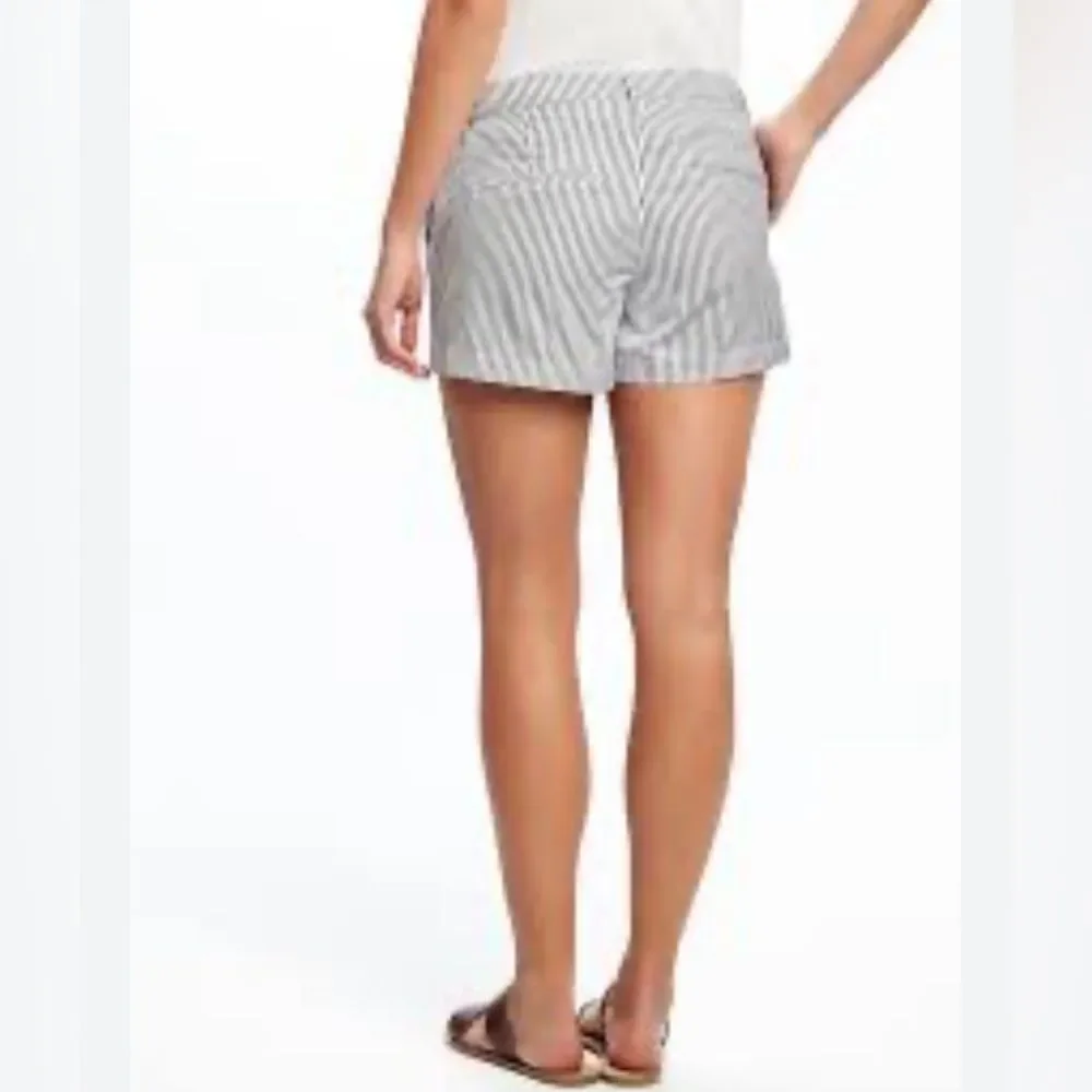 Old Navy grey/white striped button shorts